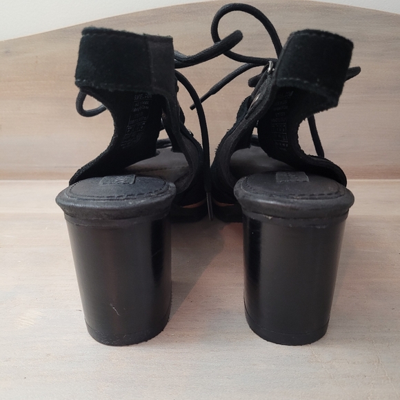 Sorel Womens Addington Black Leather Lace up Studded Heeled Sandals Size 7 Black - Picture 5 of 12